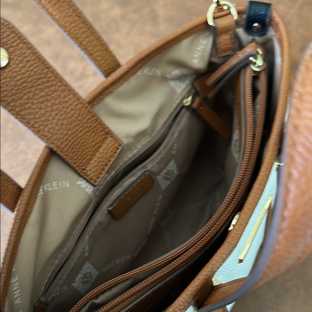 White and Brown Anne Klein Tote Bag - Picture 6 of 9